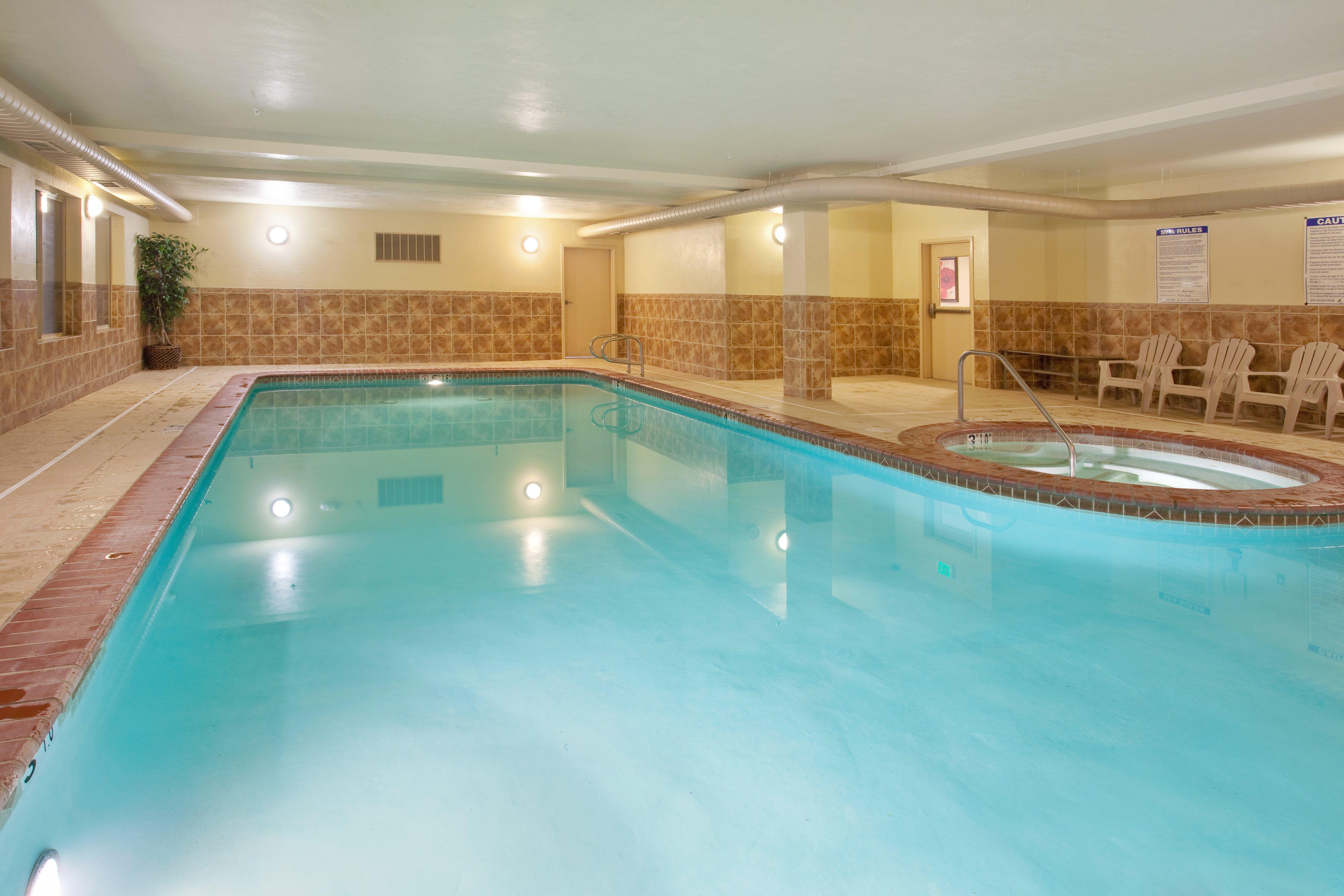 Holiday Inn Express Hotel & Suites Cedar City By Ihg Buitenkant foto