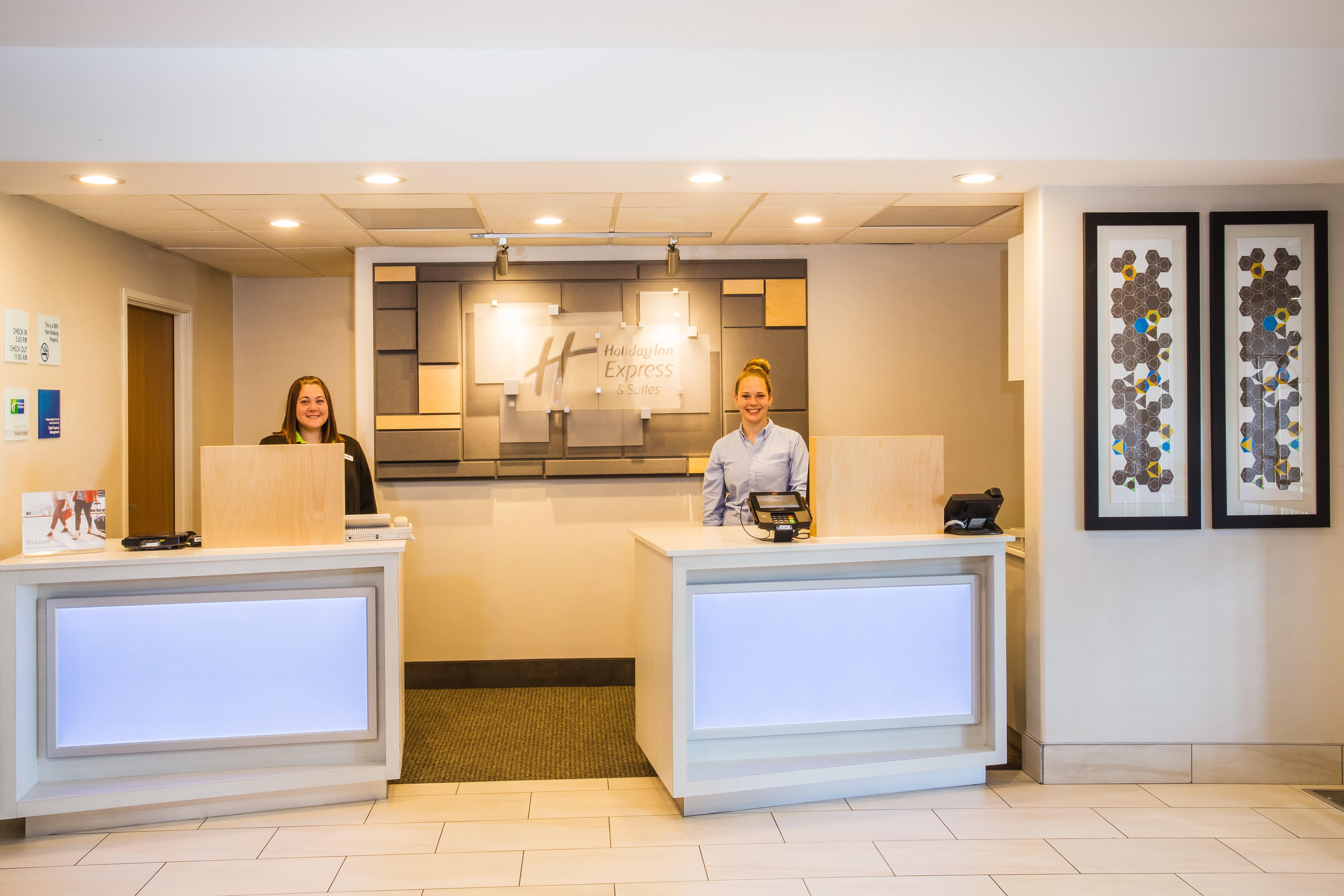 Holiday Inn Express Hotel & Suites Cedar City By Ihg Buitenkant foto