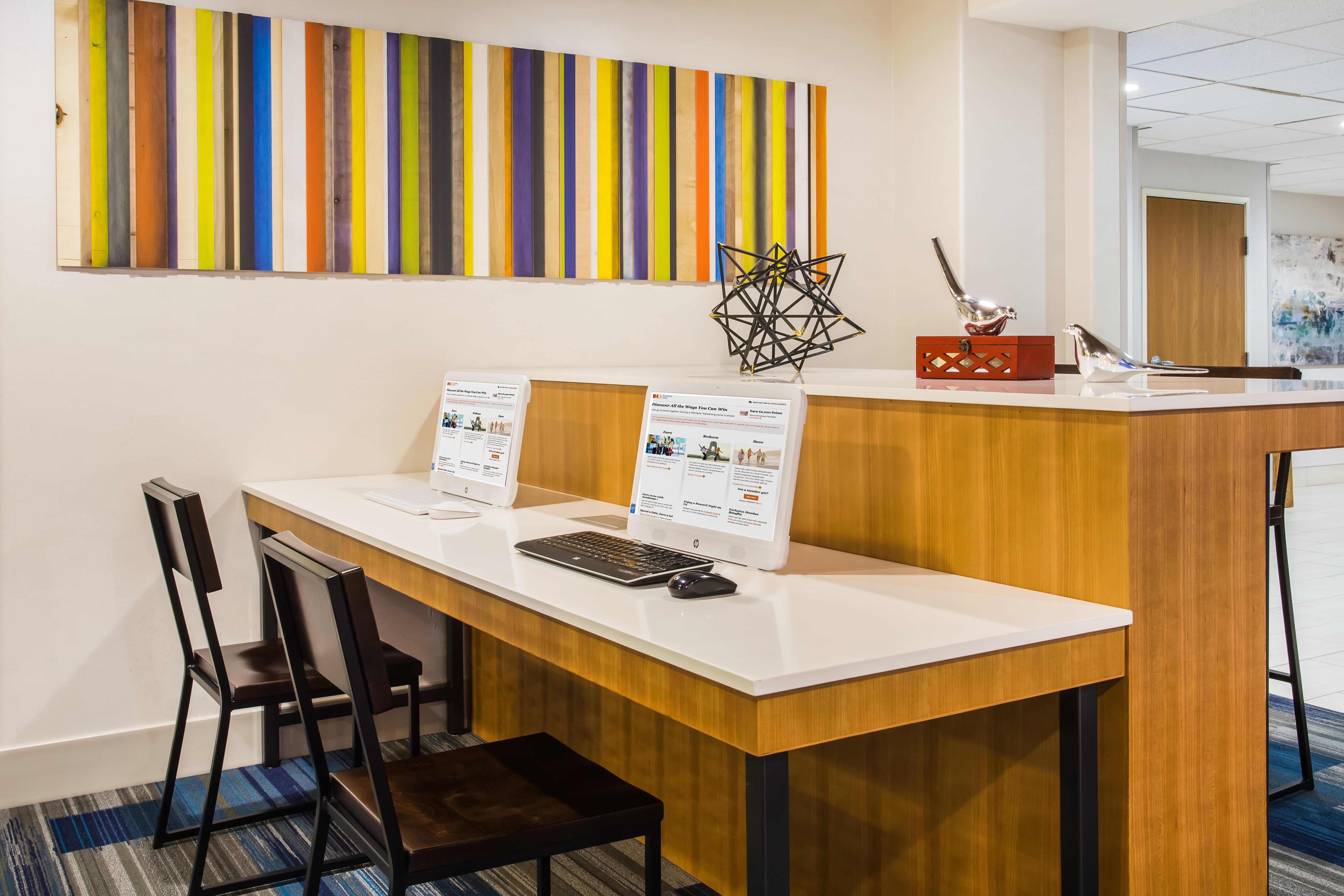 Holiday Inn Express Hotel & Suites Cedar City By Ihg Buitenkant foto