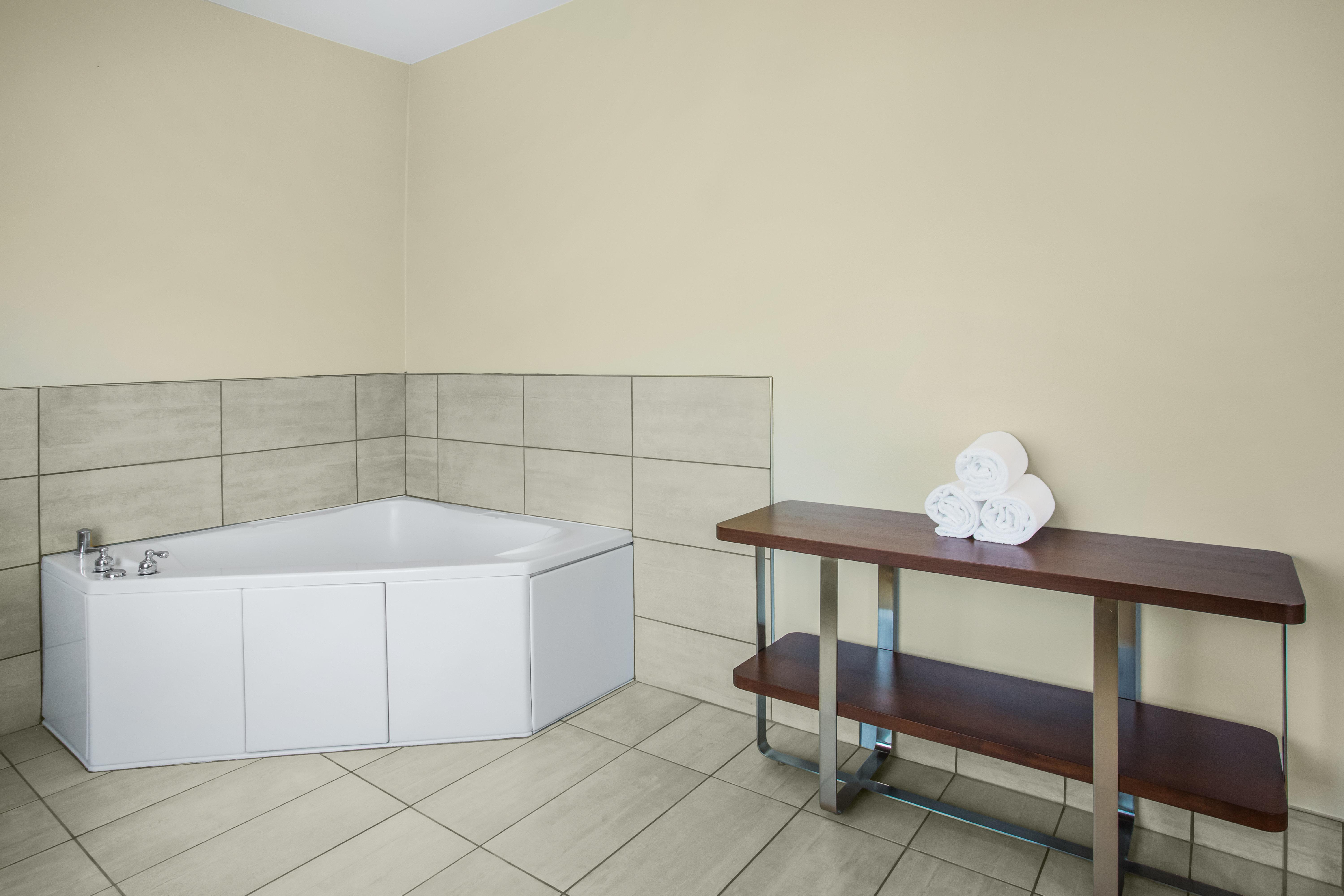 Holiday Inn Express Hotel & Suites Cedar City By Ihg Buitenkant foto
