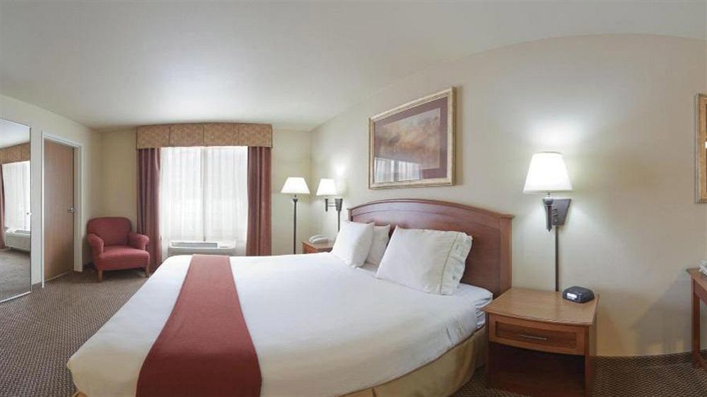 Holiday Inn Express Hotel & Suites Cedar City By Ihg Buitenkant foto