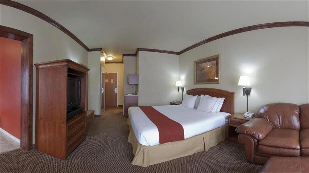 Holiday Inn Express Hotel & Suites Cedar City By Ihg Buitenkant foto