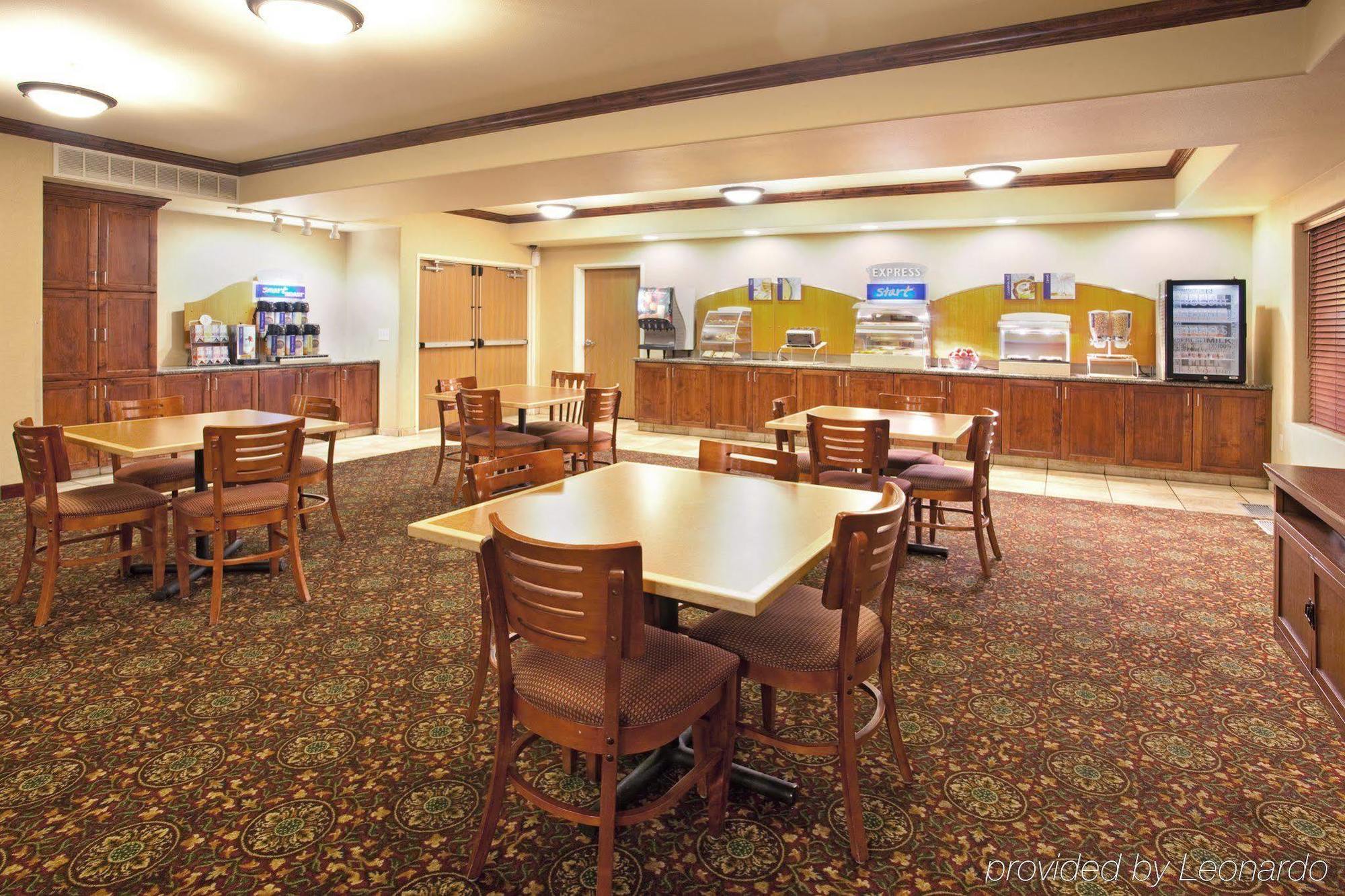 Holiday Inn Express Hotel & Suites Cedar City By Ihg Buitenkant foto