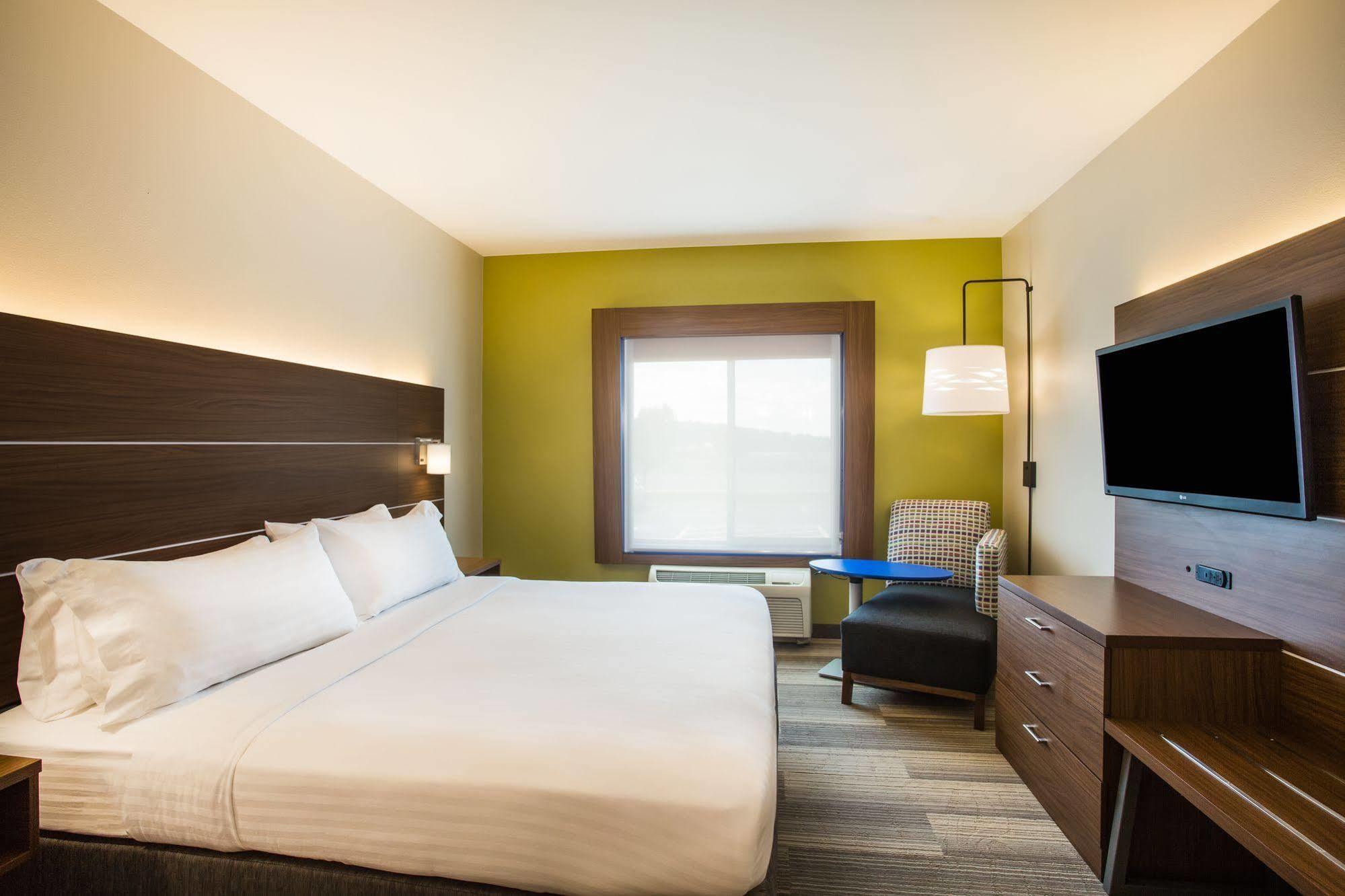 Holiday Inn Express Hotel & Suites Cedar City By Ihg Buitenkant foto